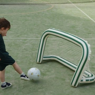 Konges Sløjd Aufblasbares Tor mit Ball