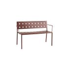 Hay Balkon Esstischbank mit Armlehne - Eisenrot