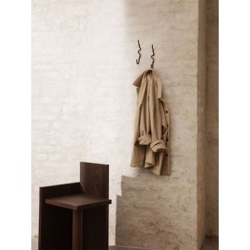 Ferm Living Curvature Haken Schwarz