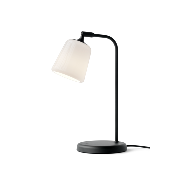 New Works Material Tischlampe Opalglas