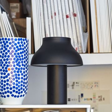 HAY PC Tischlampe S Soft Black